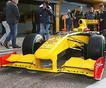 Renault официально подтвердила контракт с Петровым